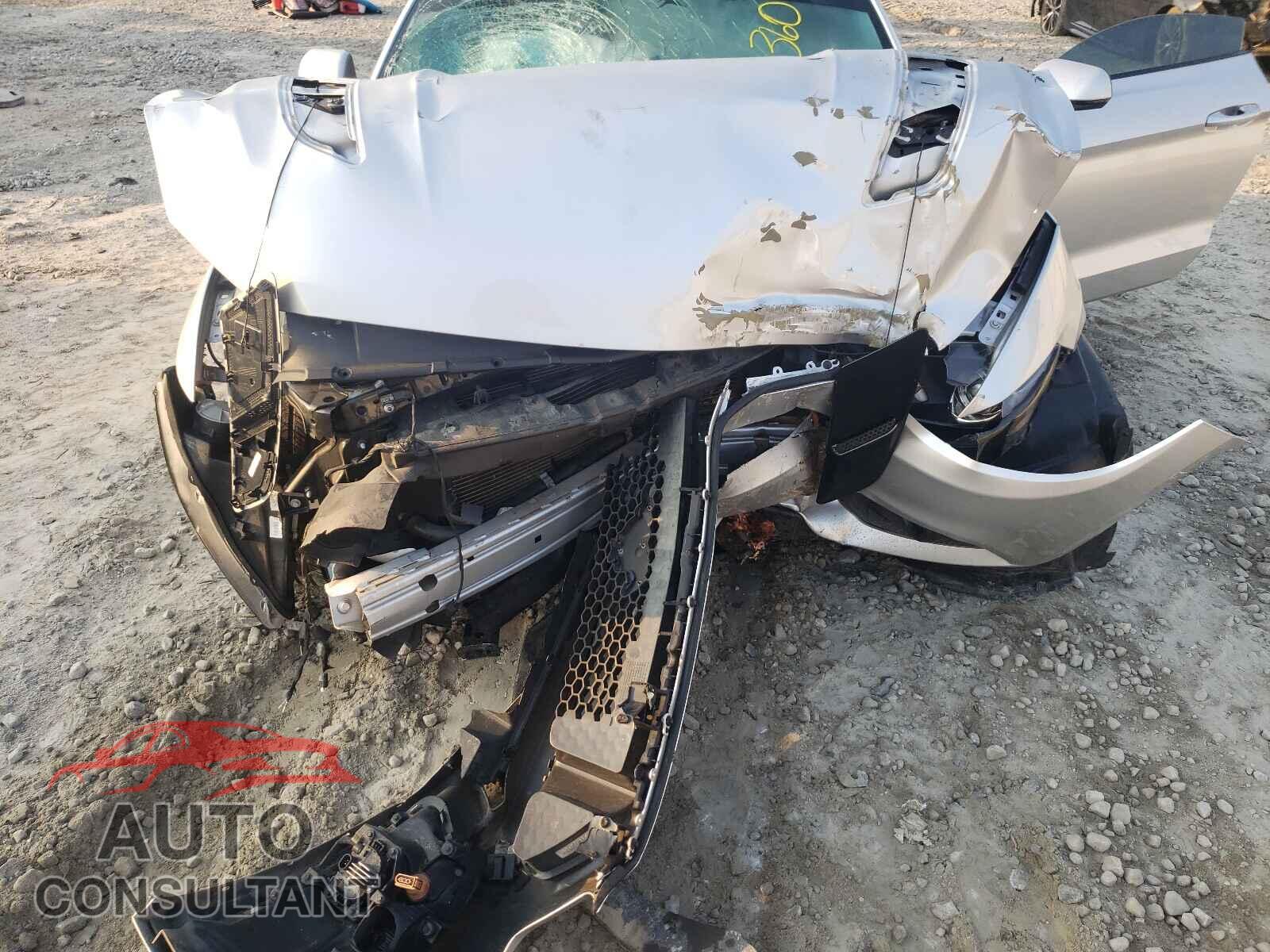 FORD MUSTANG 2017 - 1FA6P8CF3H5227501