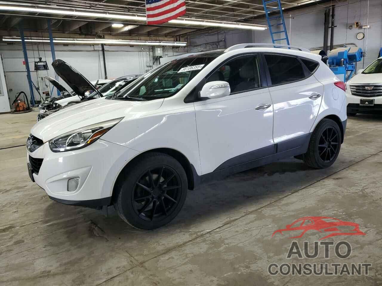 HYUNDAI TUCSON 2015 - KM8JUCAG1FU008563