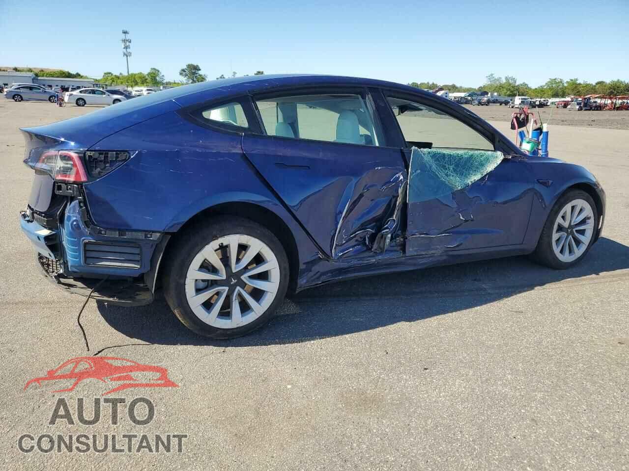 TESLA MODEL 3 2022 - 5YJ3E1EA3NF339754