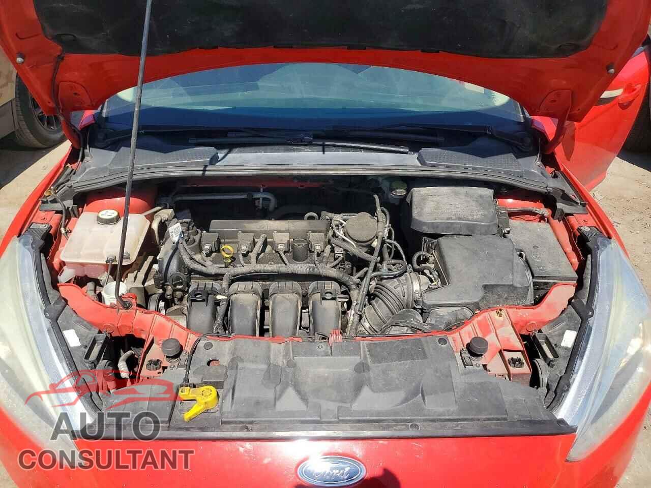FORD FOCUS 2015 - 1FADP3F27FL292864