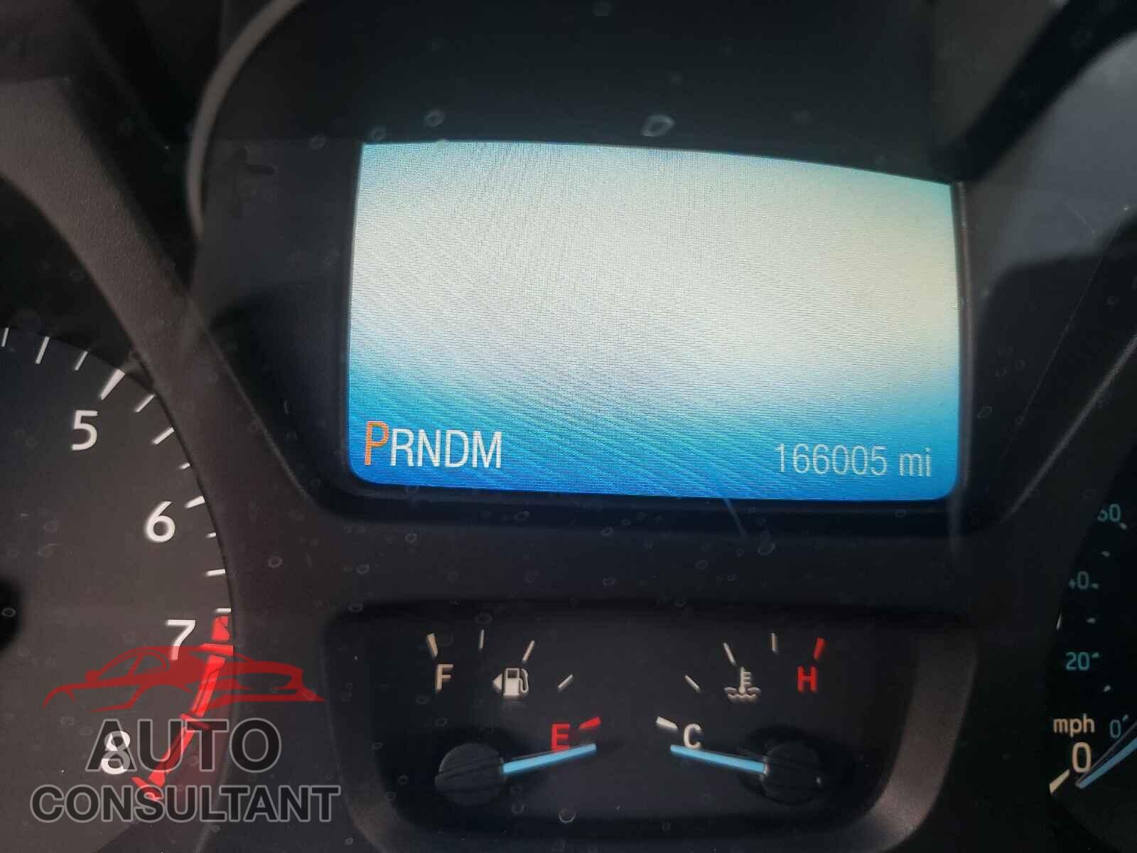 FORD TRANSIT CO 2017 - 1FTYR2YM7HKB22298