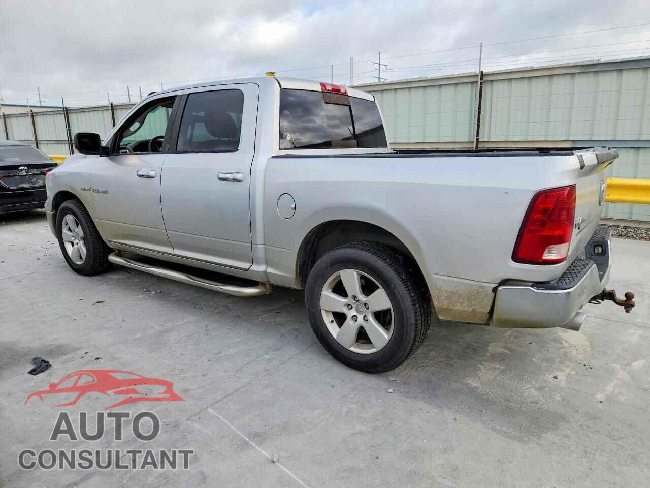 DODGE RAM 1500 2010 - 1D7RB1CT3AS133232