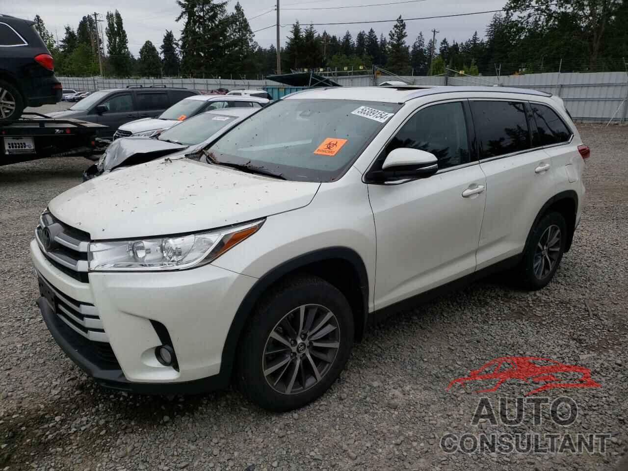 TOYOTA HIGHLANDER 2019 - 5TDJZRFH3KS583899