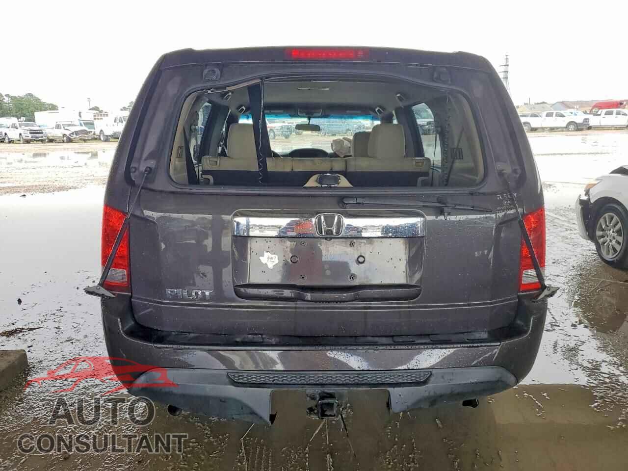 HONDA PILOT 2013 - 5FNYF3H25DB044088