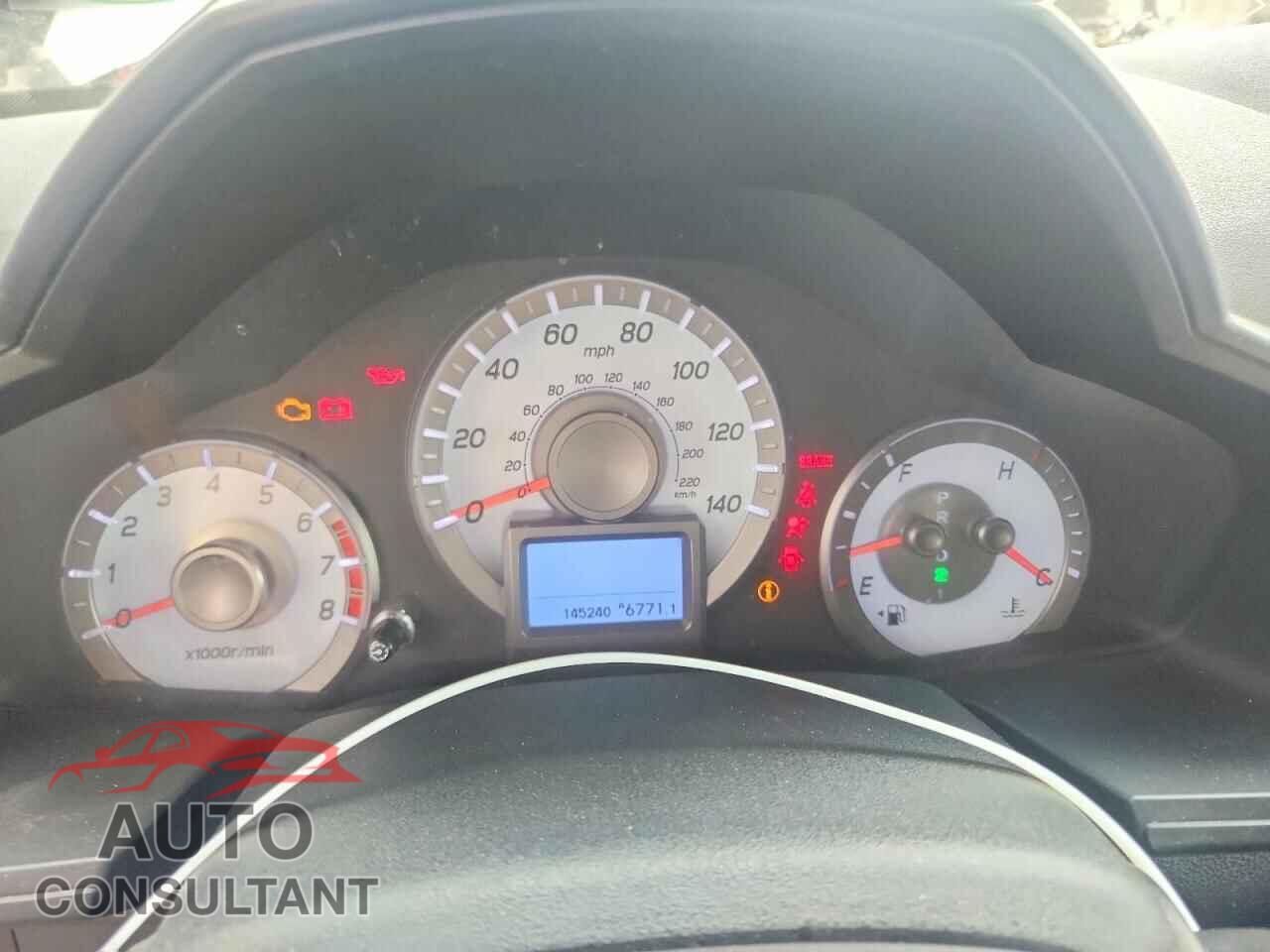 HONDA PILOT 2013 - 5FNYF3H90DB025820