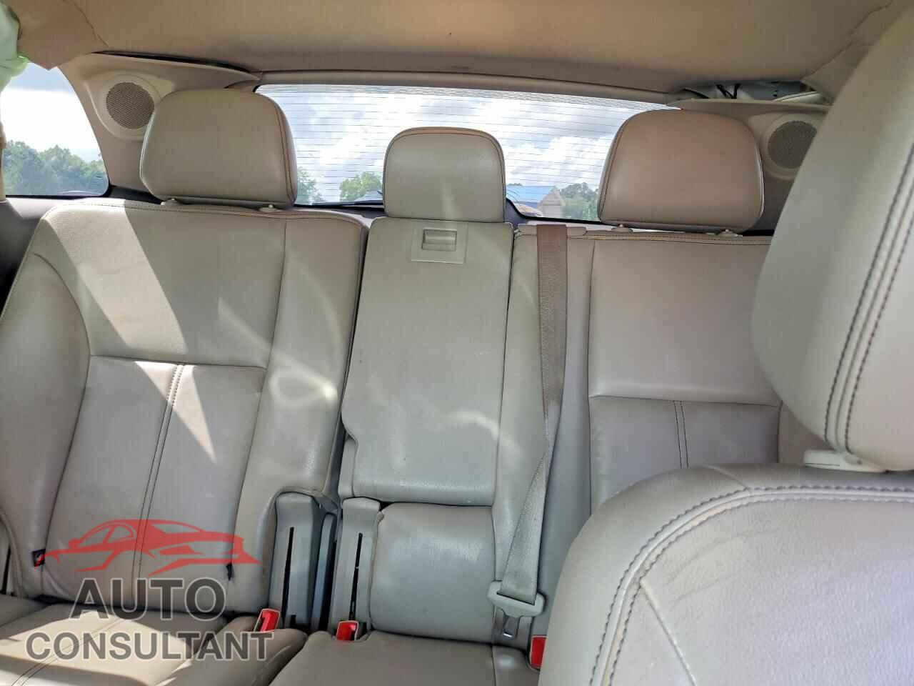 FORD EDGE 2013 - 2FMDK3KC4DBA39663