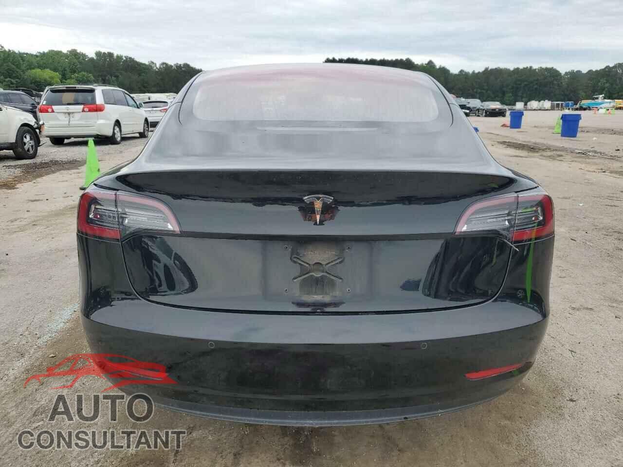 TESLA MODEL 3 2018 - 5YJ3E1EA7JF006693