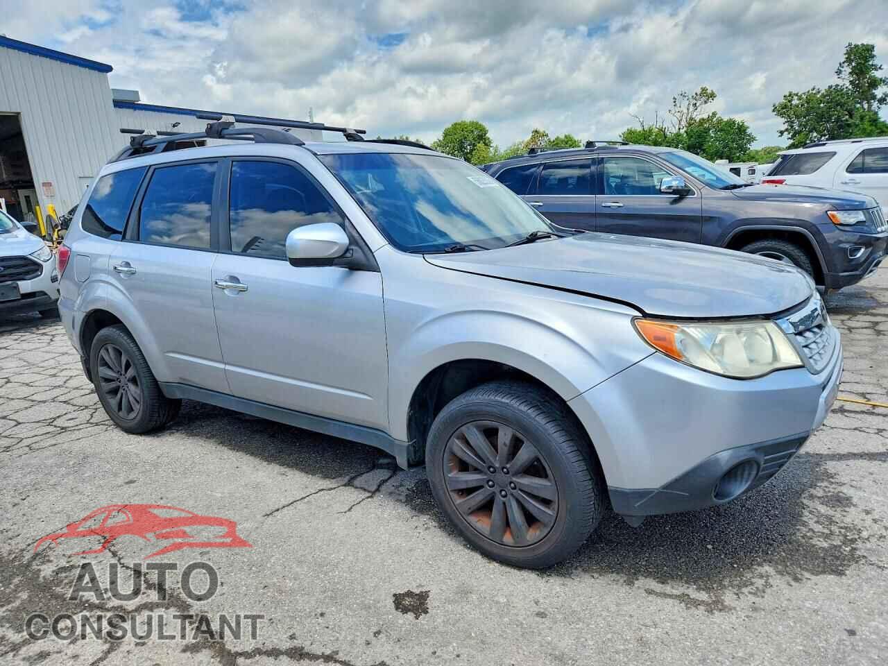 SUBARU FORESTER 2013 - JF2SHADC5DH445905