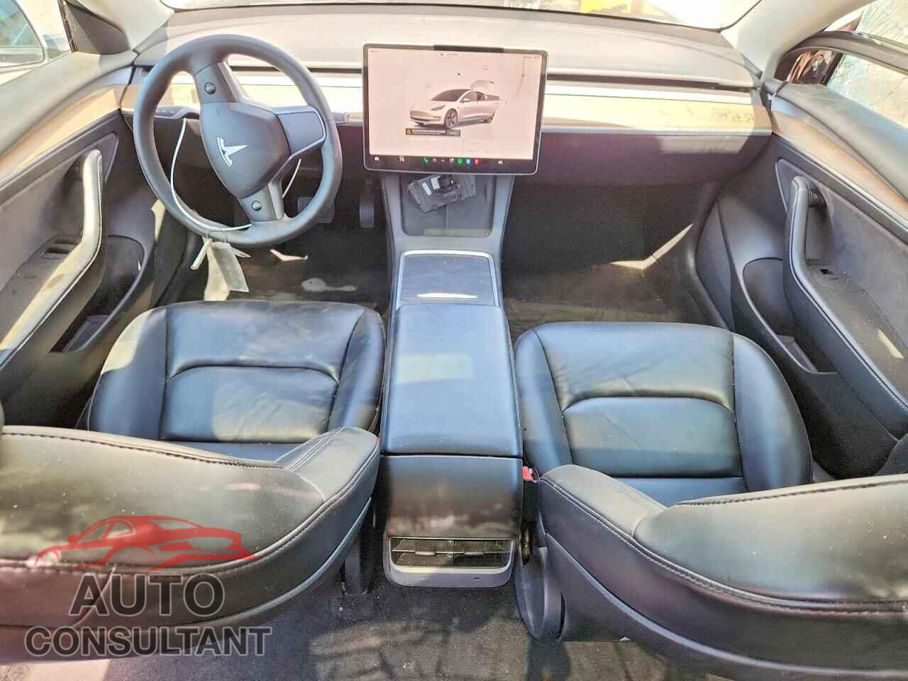 TESLA MODEL 3 2022 - 5YJ3E1EA8NF290101