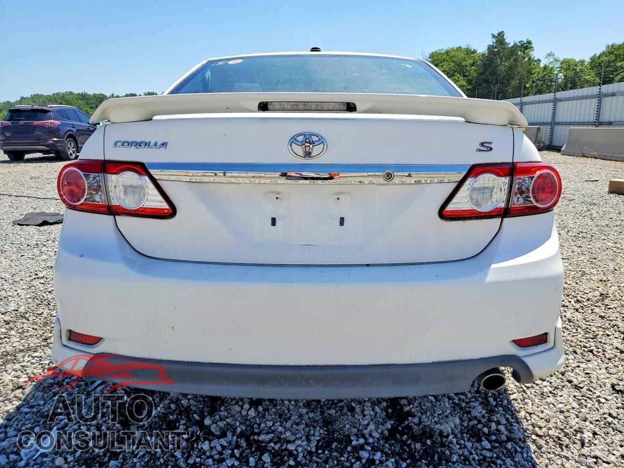 TOYOTA COROLLA 2013 - 2T1BU4EEXDC935496