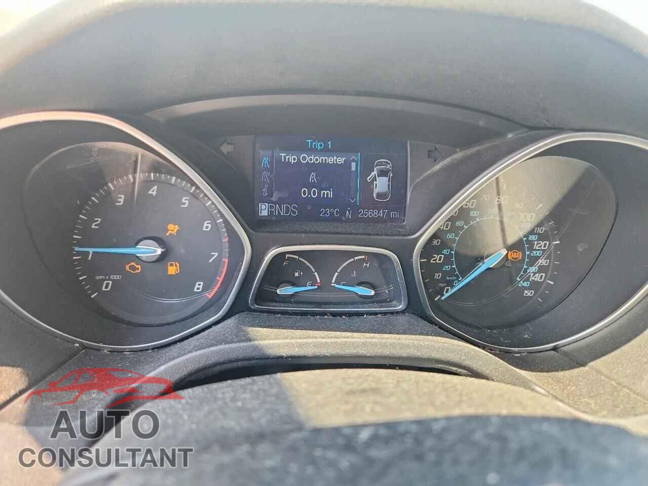 FORD FOCUS 2012 - 1FAHP3H2XCL154701