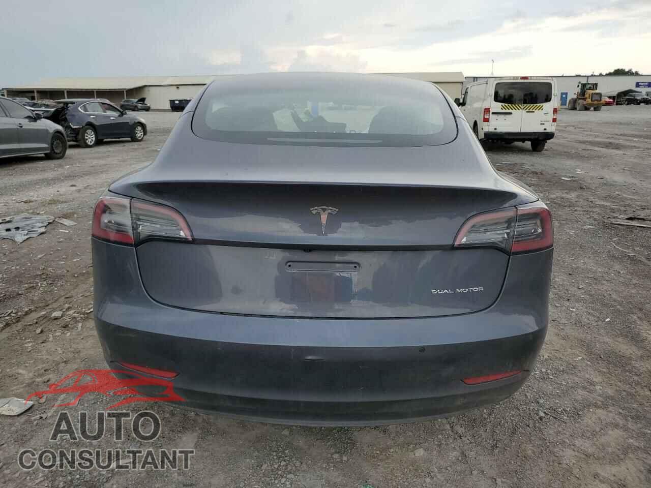 TESLA MODEL 3 2022 - 5YJ3E1EBXNF145165