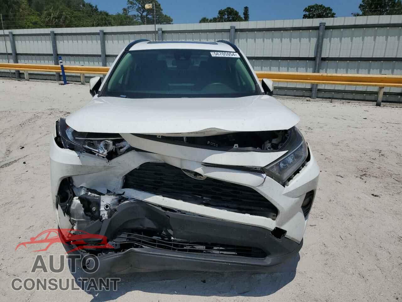 TOYOTA RAV4 2019 - JTMP1RFV2KD023603