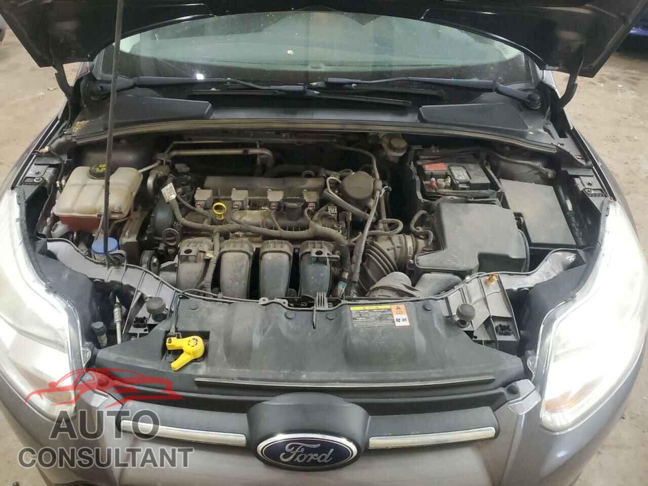 FORD FOCUS 2014 - 1FADP3K2XEL255540