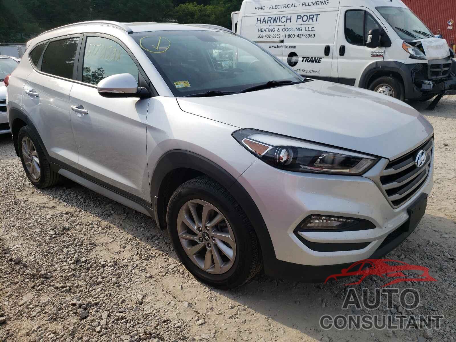 HYUNDAI TUCSON 2017 - KM8J3CA46HU464988