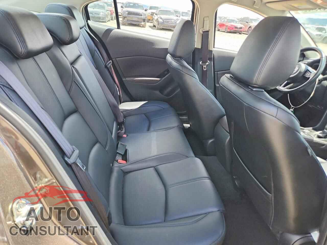 MAZDA 3 2017 - JM1BN1V77H1103377