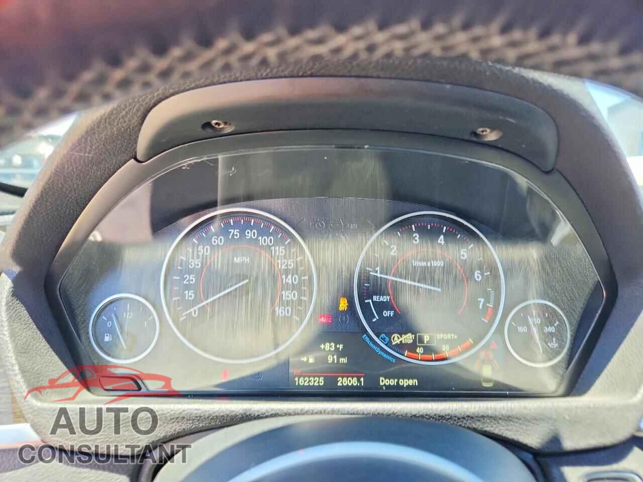 BMW 3 SERIES 2018 - WBA8D9C5XJA013348
