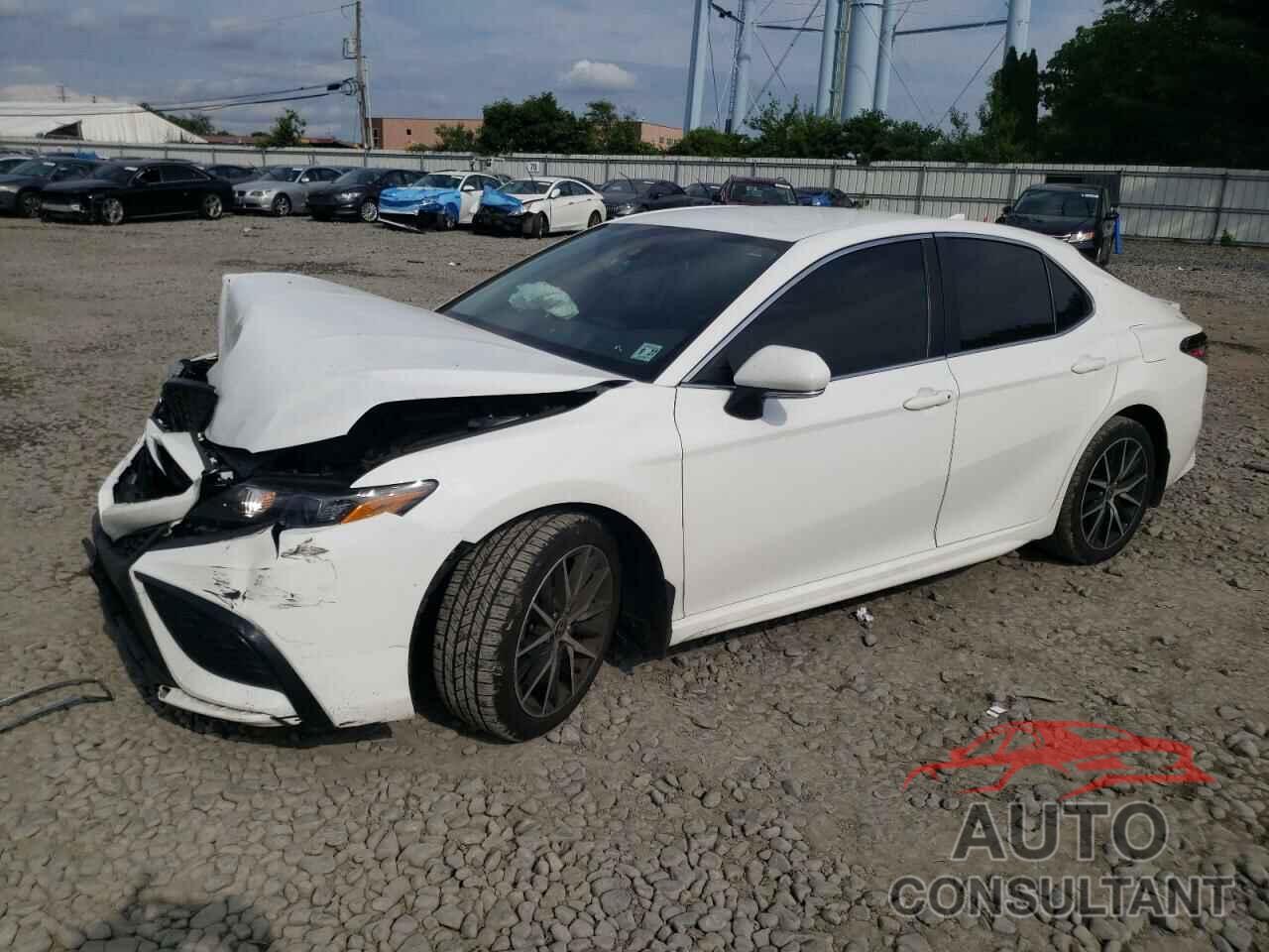 TOYOTA CAMRY 2023 - 4T1G11BK7PU076846