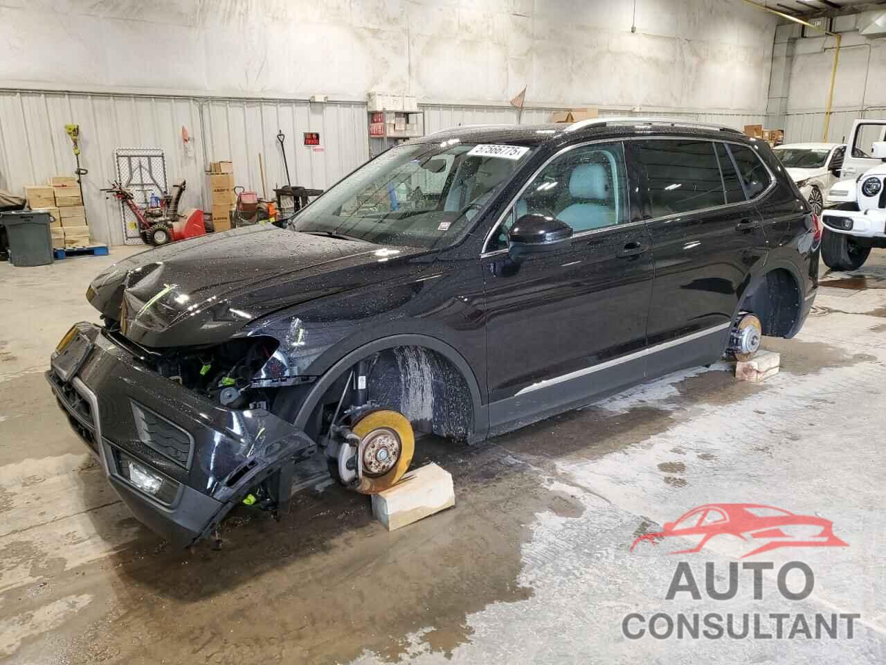 VOLKSWAGEN TIGUAN 2019 - 3VV2B7AX4KM064387