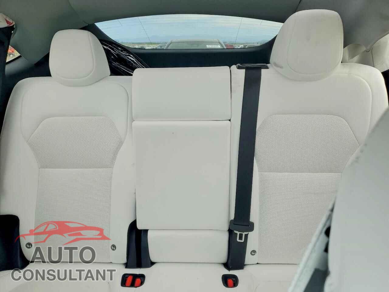 TESLA MODEL Y 2026 - 7SAYGDEE6TF454045