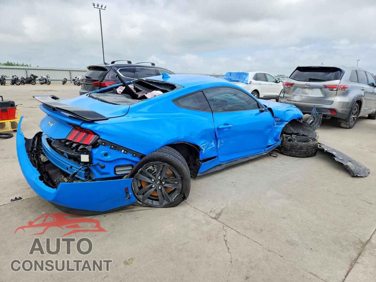 FORD MUSTANG 2026 - 1FA6P8CF5T5402436
