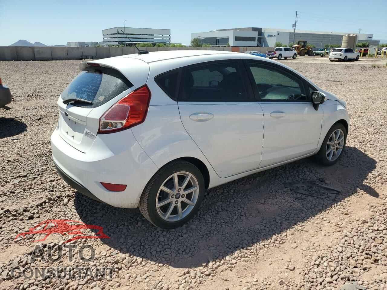 FORD FIESTA 2014 - 3FADP4EJ2EM241039