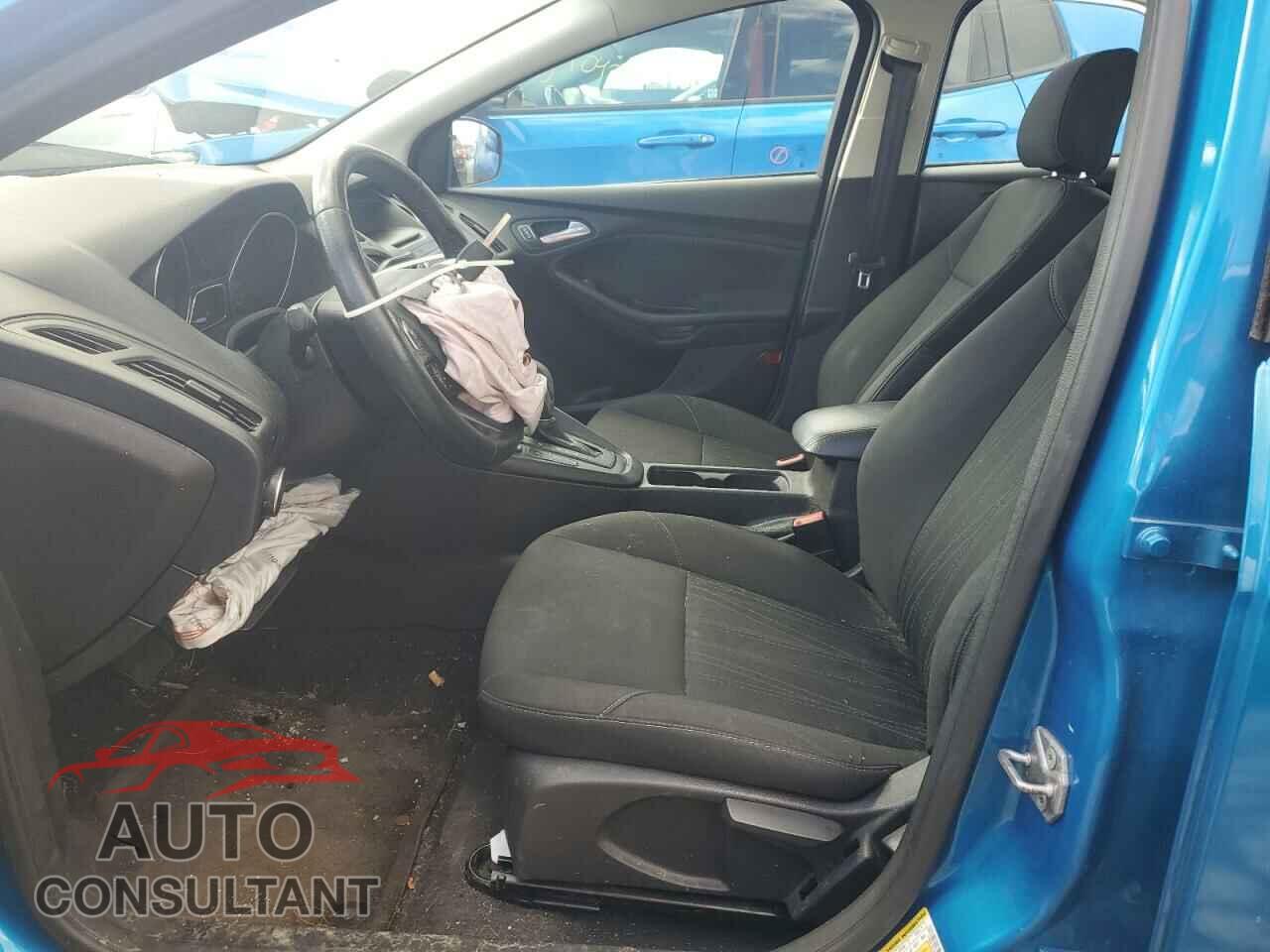 FORD FOCUS 2017 - 1FADP3F23HL203794