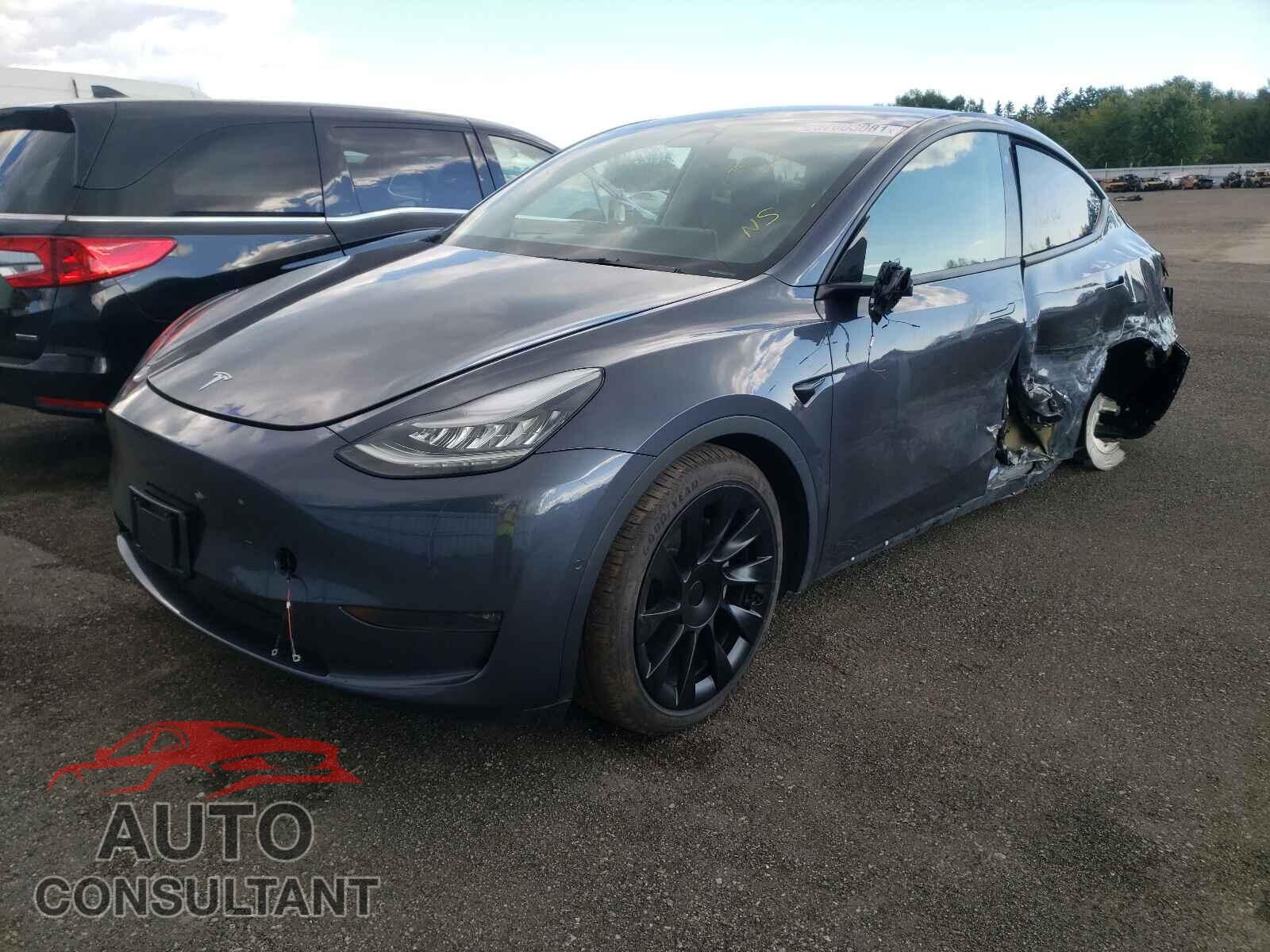 TESLA MODEL Y 2021 - 5YJYGDEE9MF097250