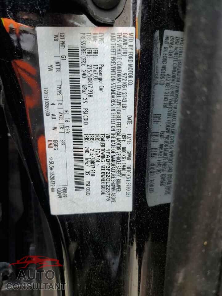 FORD FOCUS 2016 - 1FADP3F22GL223775