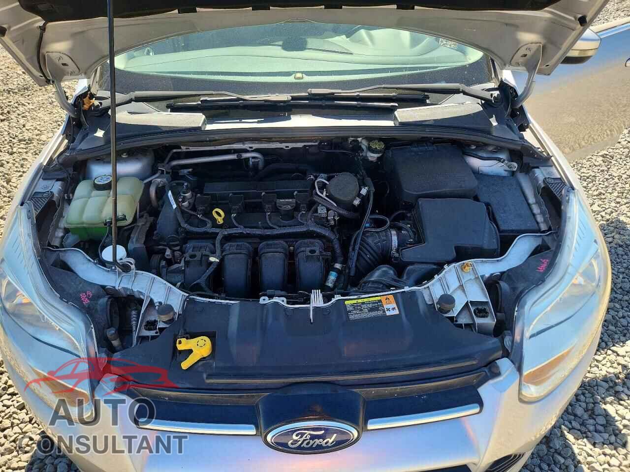 FORD FOCUS 2012 - 1FAHP3M26CL477827