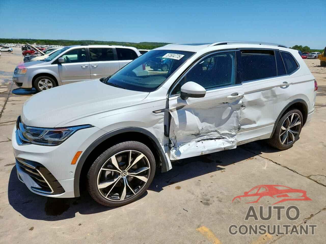 VOLKSWAGEN TIGUAN 2024 - 3VV4B7AX7RM117098