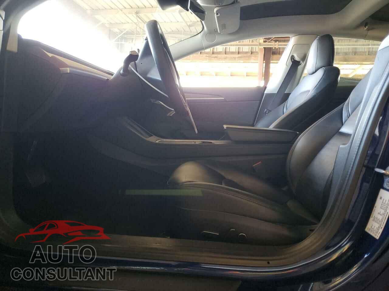 TESLA MODEL 3 2022 - 5YJ3E1EA8NF304465