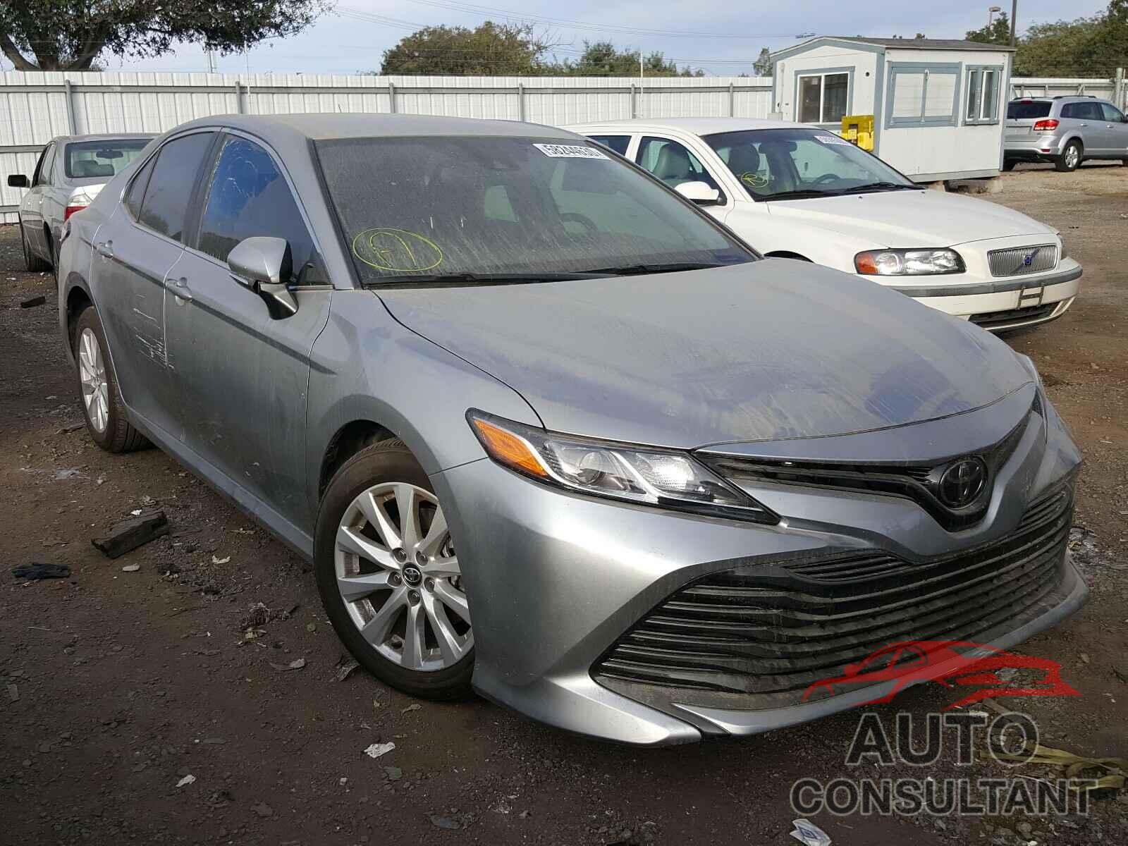 TOYOTA CAMRY 2020 - 4T1L11AK2LU935478