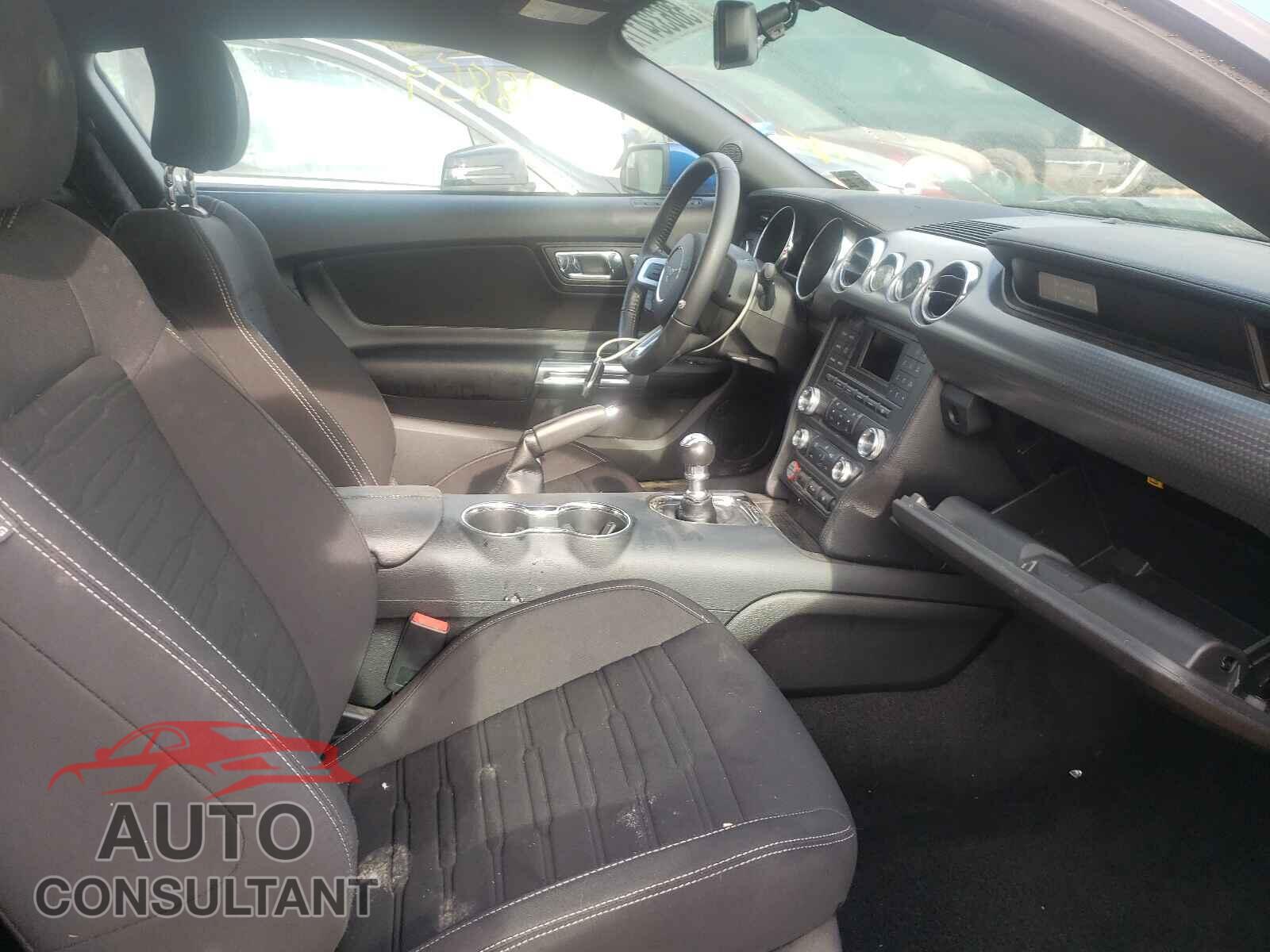 FORD MUSTANG 2017 - 1FA6P8CF2H5286054