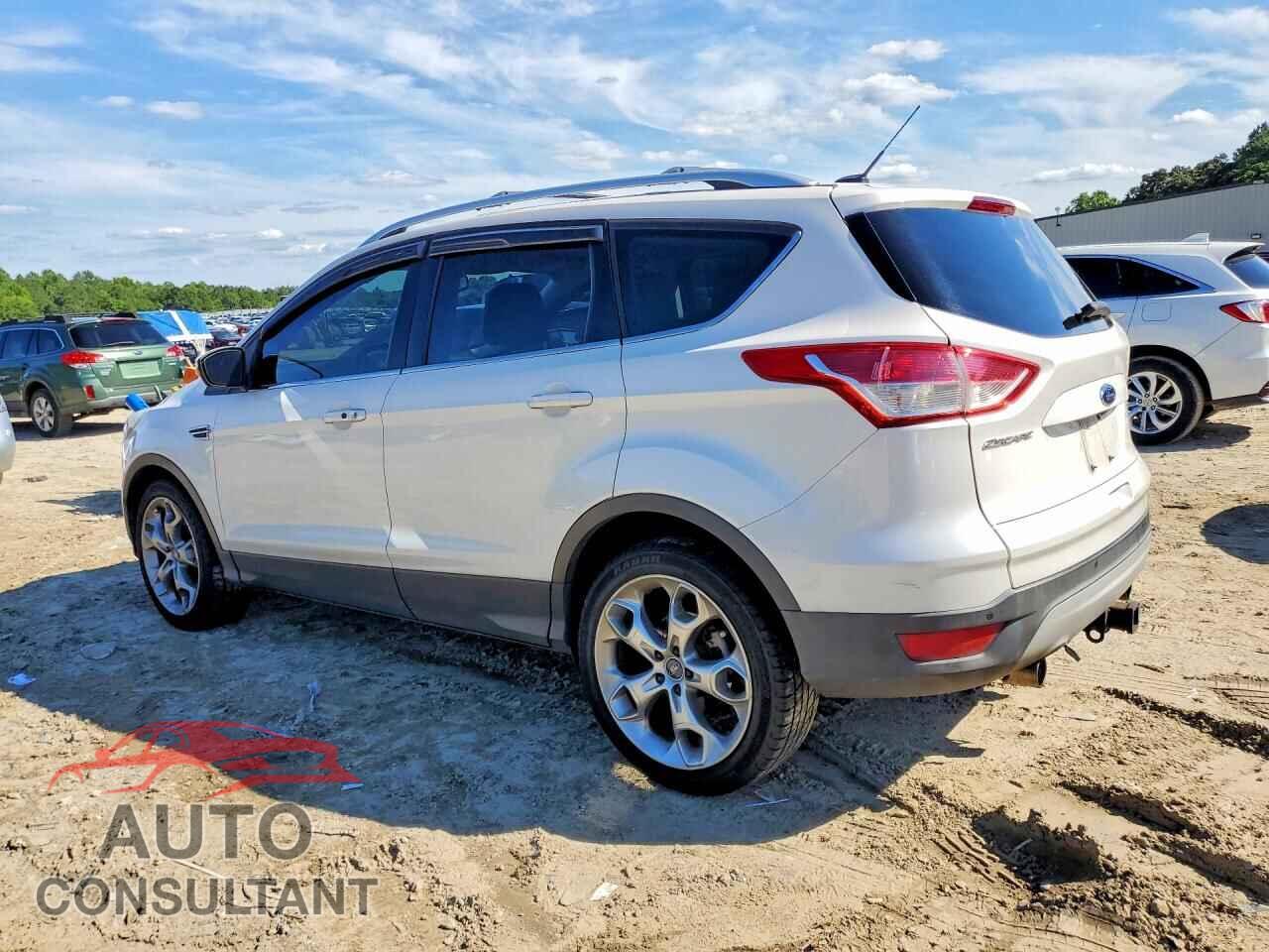 FORD ESCAPE 2013 - 1FMCU9J94DUB20445