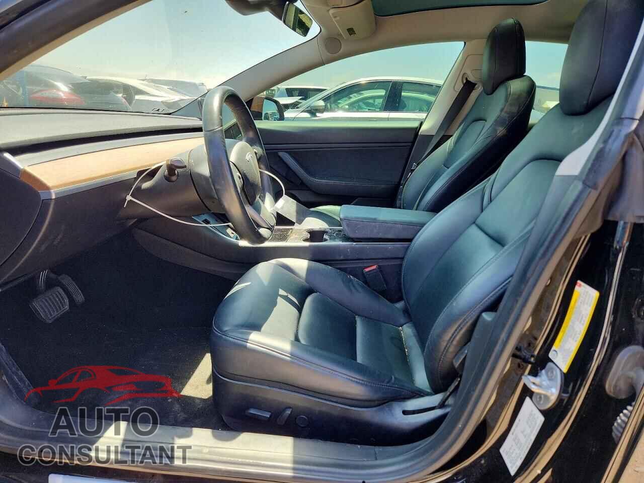 TESLA MODEL 3 2019 - 5YJ3E1EA8KF401791