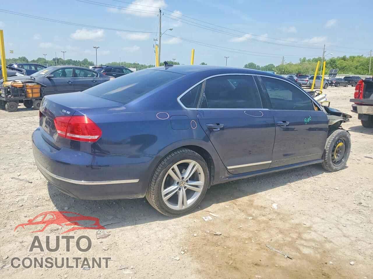 VOLKSWAGEN PASSAT 2012 - 1VWBN7A32CC065783