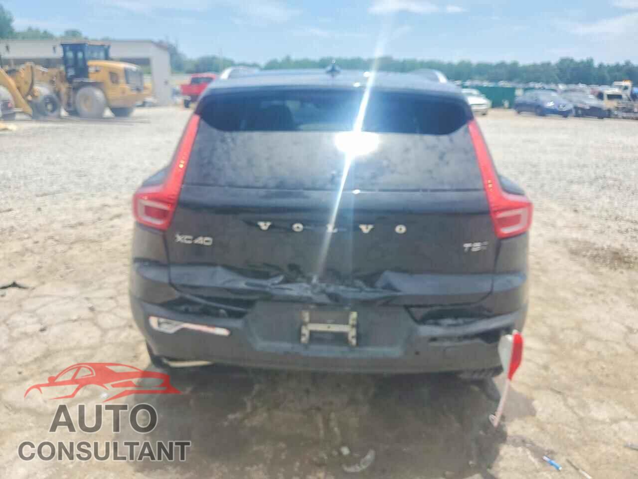 VOLVO XC40 2019 - YV4162UK2K2053068