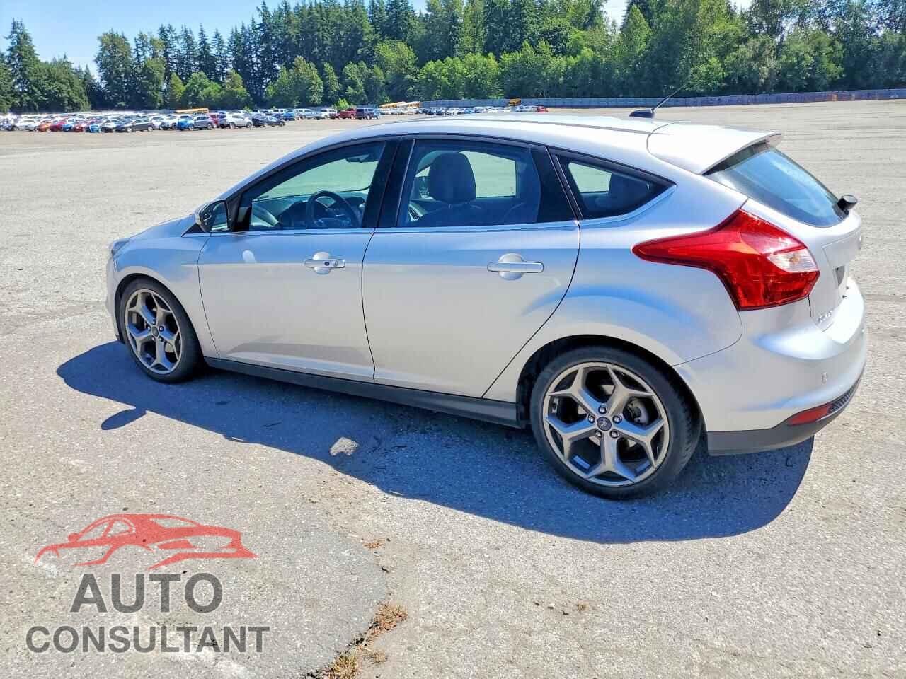 FORD FOCUS 2014 - 1FADP3N20EL294987