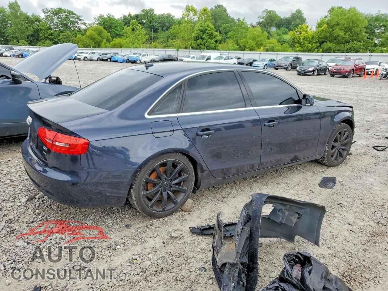 AUDI A4 2013 - WAUFFAFL8DN006327