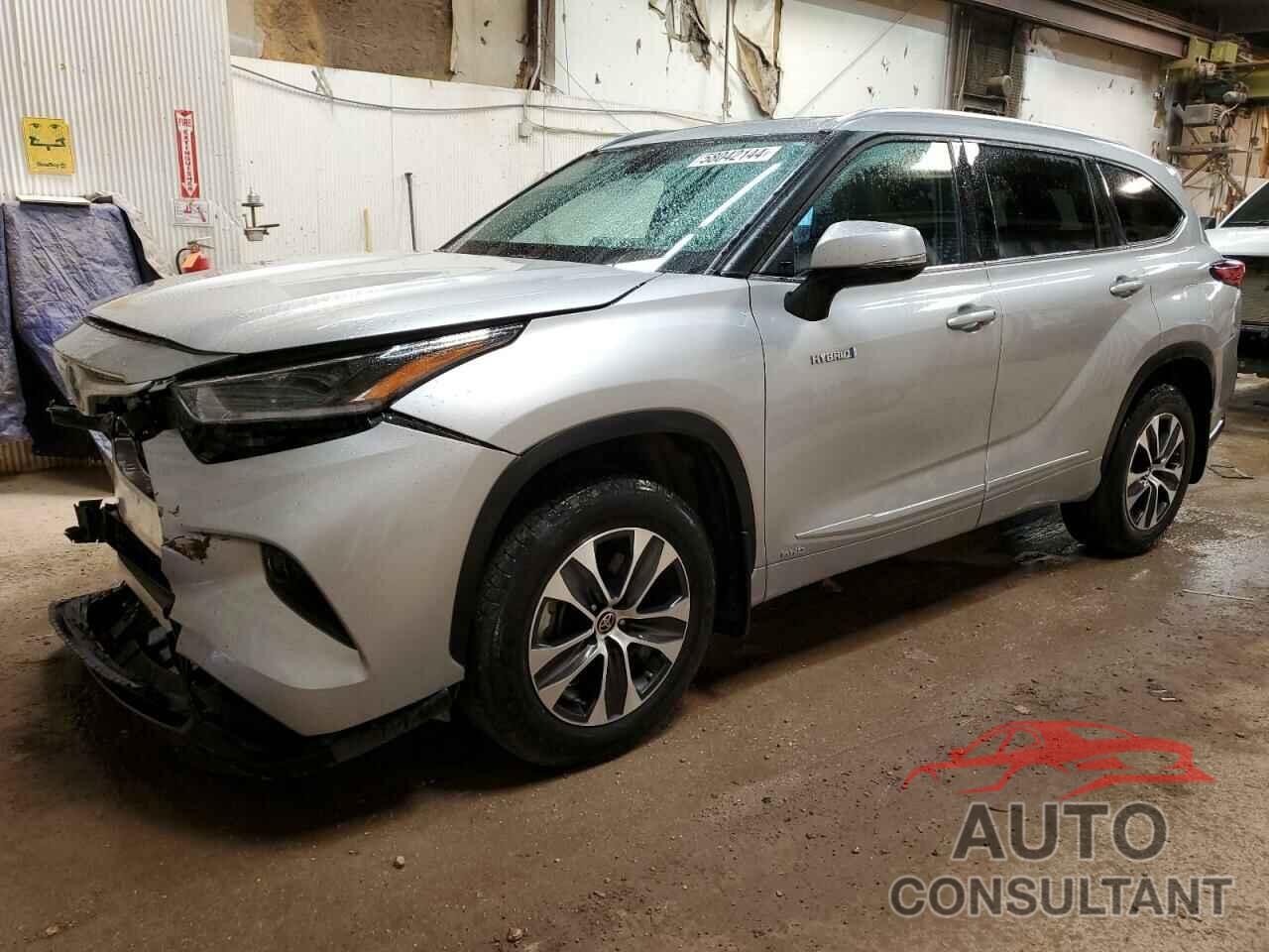 TOYOTA HIGHLANDER 2021 - 5TDHBRCH0MS052993