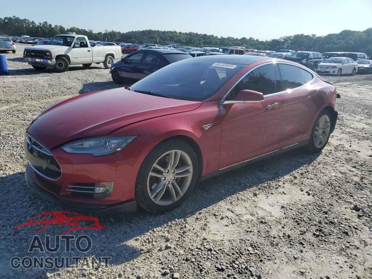 TESLA MODEL S 2013 - 5YJSA1DP0DFP17346