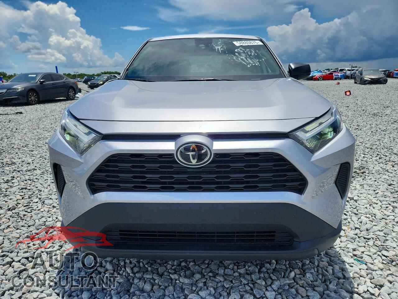 TOYOTA RAV4 2024 - 2T3H1RFV2RC287357
