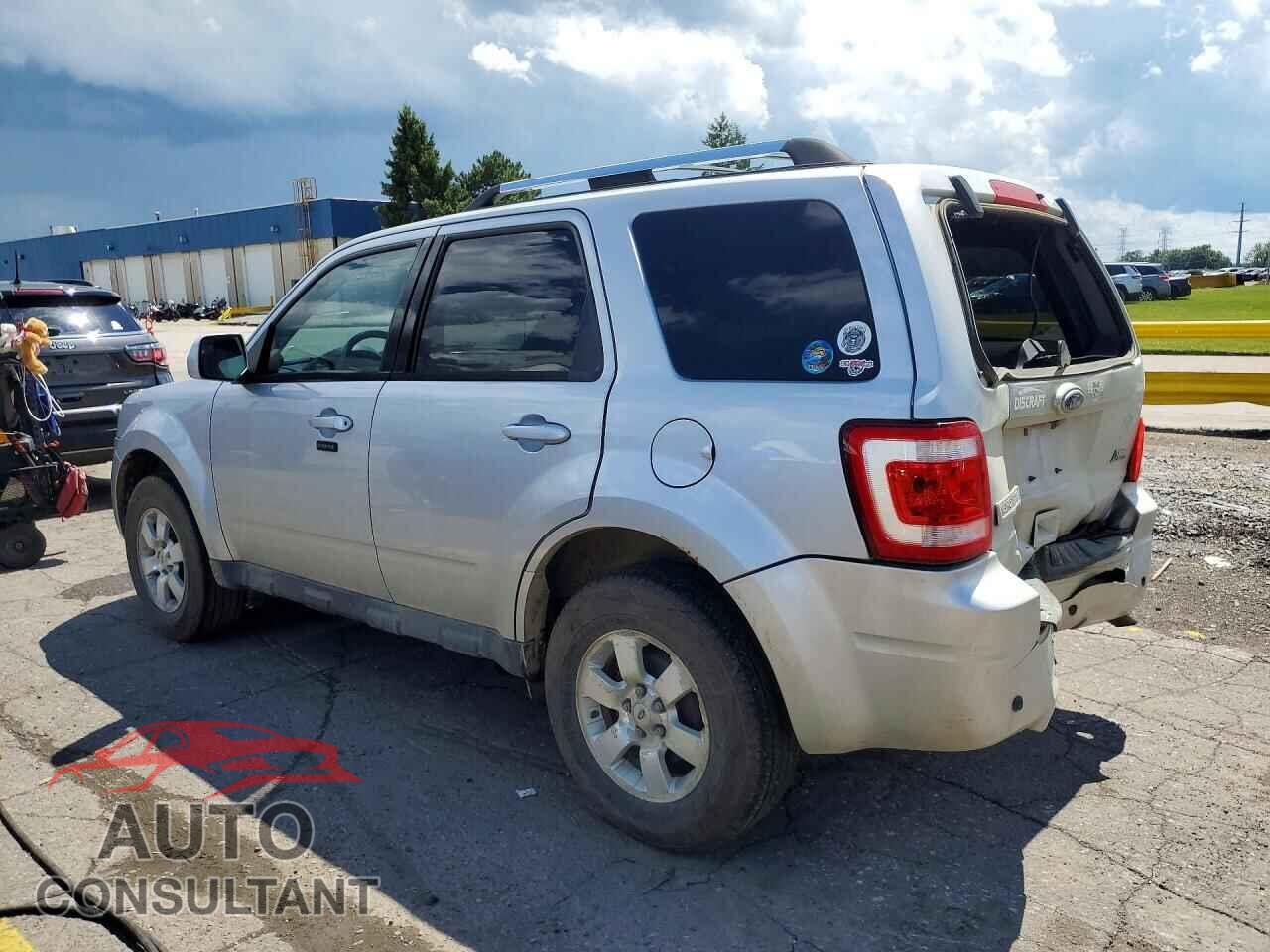 FORD ESCAPE 2010 - 1FMCU9EG9AKC71801