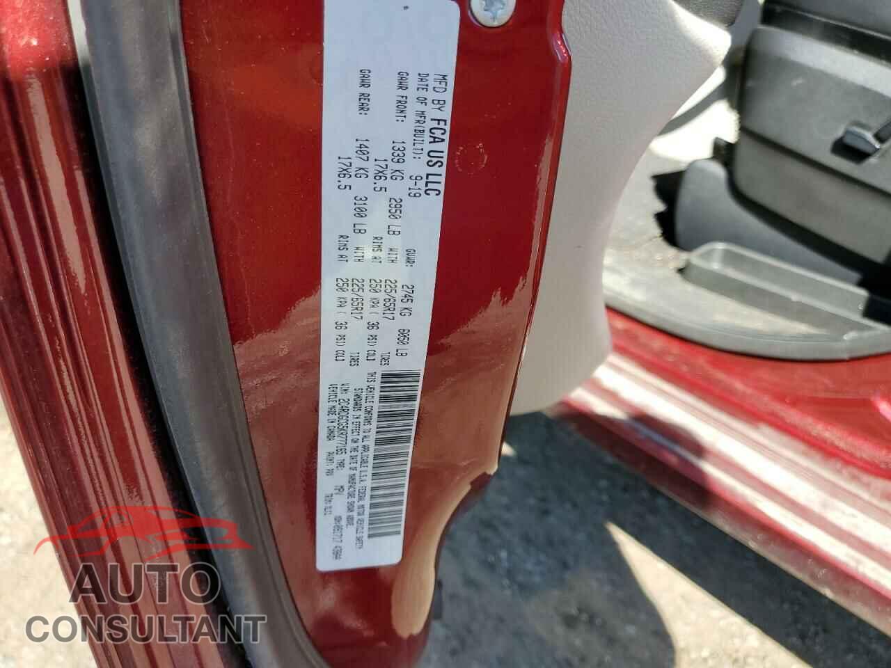 DODGE CARAVAN 2019 - 2C4RDGCG5KR777165