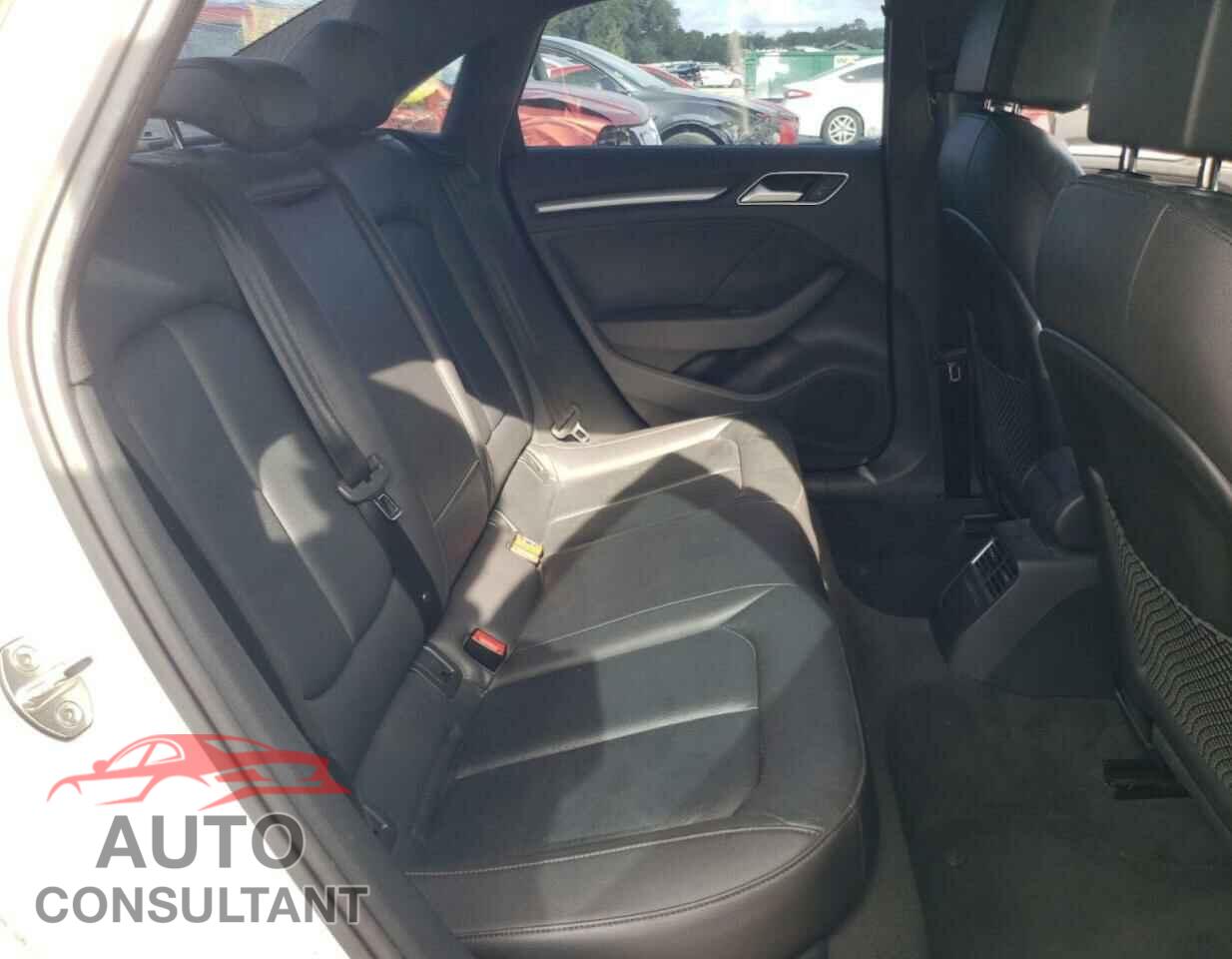 AUDI A3 2017 - WAUAUGFF6H1045038