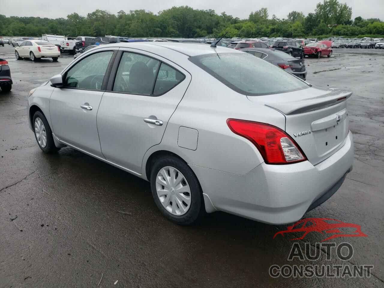 NISSAN VERSA 2017 - 3N1CN7AP5HL848489