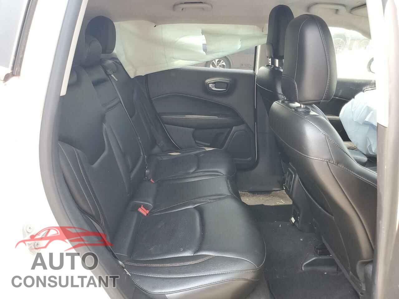 JEEP COMPASS 2018 - 3C4NJDCB2JT281925