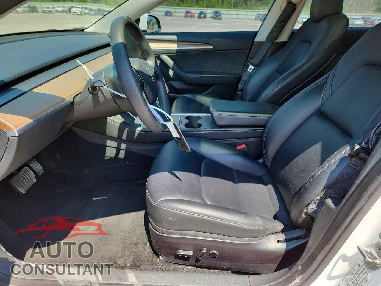 TESLA MODEL 3 2023 - 5YJ3E1EA7PF491300