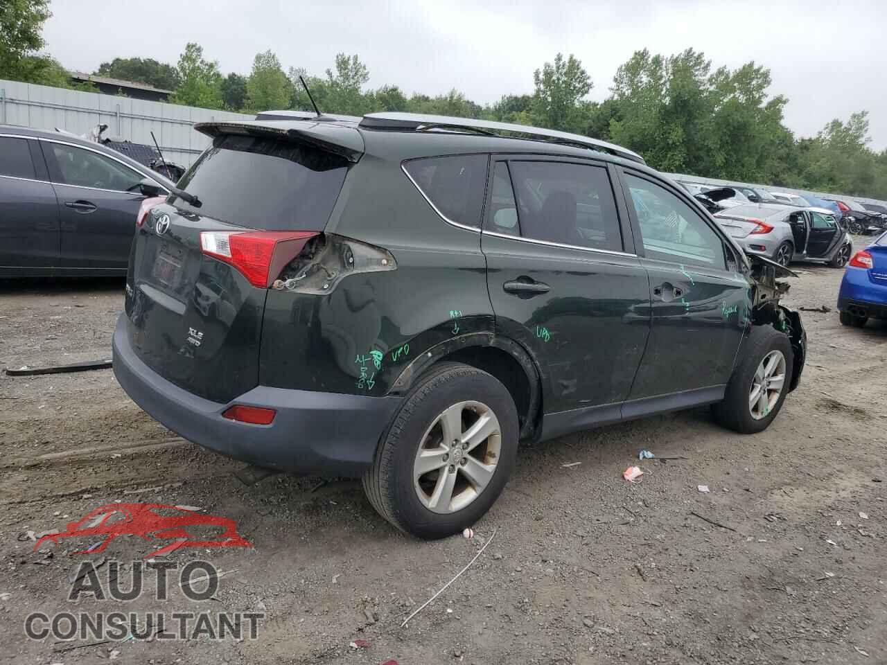 TOYOTA RAV4 2013 - 2T3RFREV8DW089235